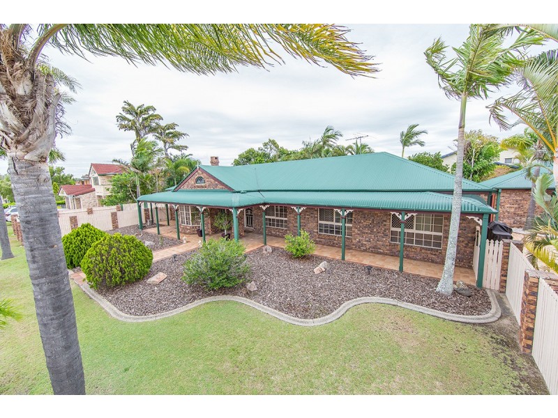 8 OAKMONT ST, Rothwell QLD 4022