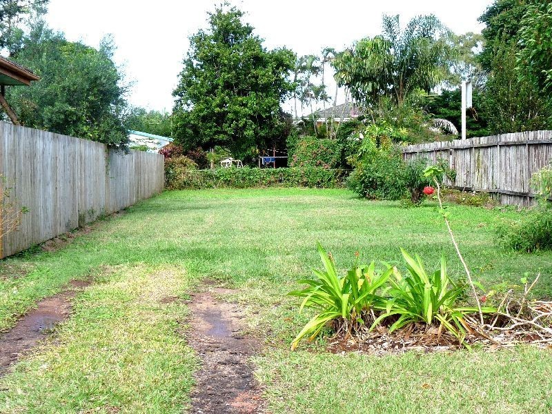 2c MARYBOROUGH TERRACE, Scarborough QLD 4020