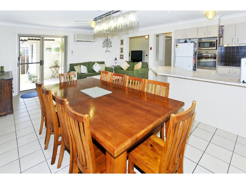 32 CADELL CRESCENT, Rothwell QLD 4022