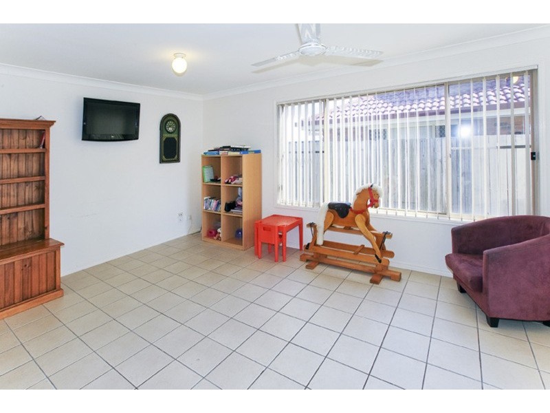 32 CADELL CRESCENT, Rothwell QLD 4022