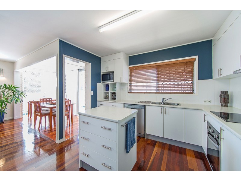 69 CORNELIUS ST, Clontarf QLD 4019