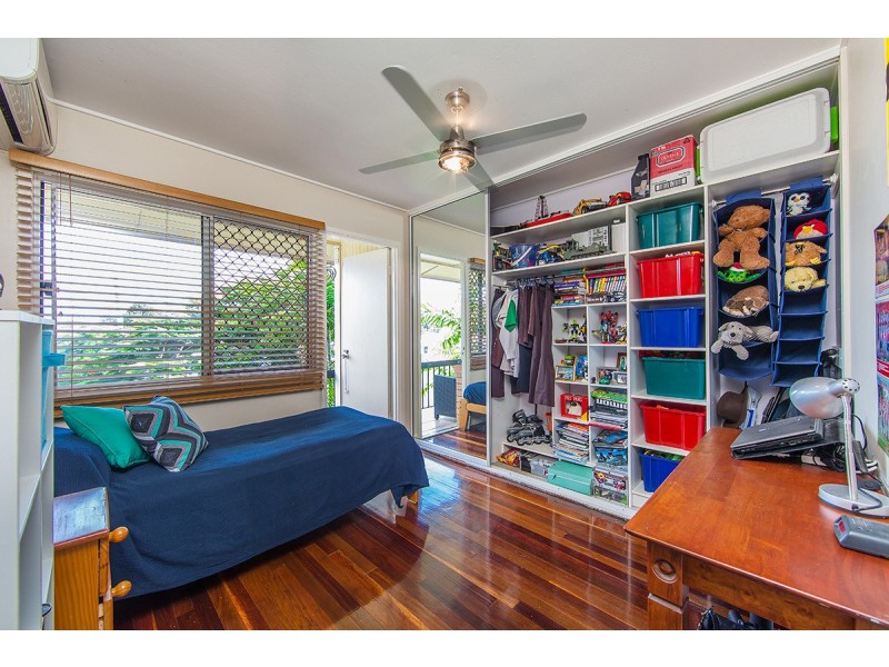 69 CORNELIUS ST, Clontarf QLD 4019