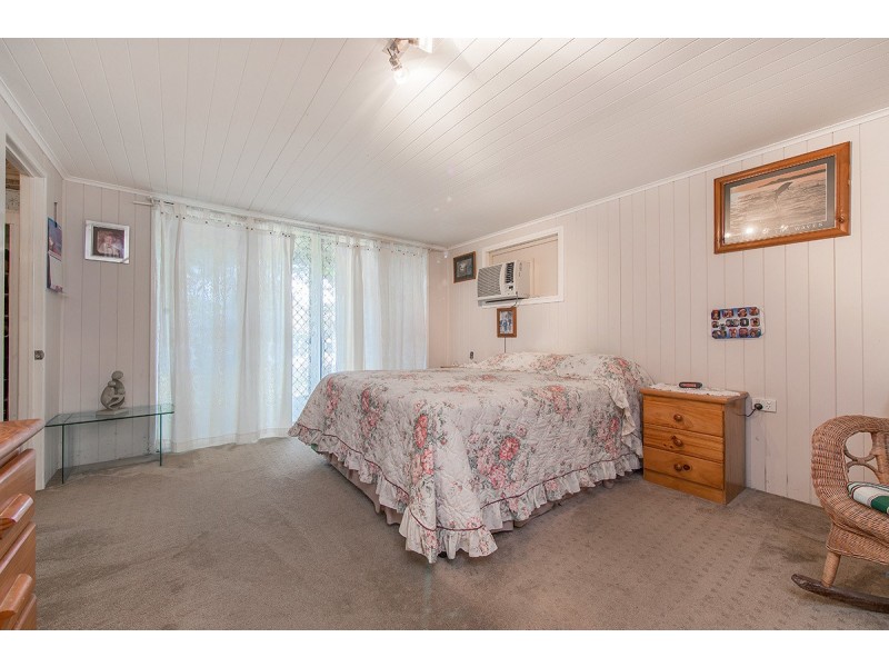 69 CORNELIUS ST, Clontarf QLD 4019