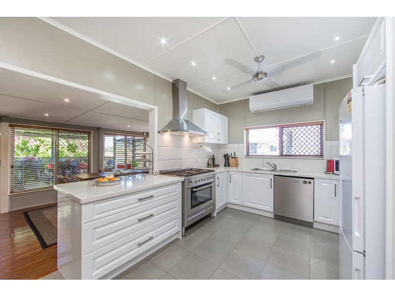 137 VICTORIA AVE, Margate QLD 4019