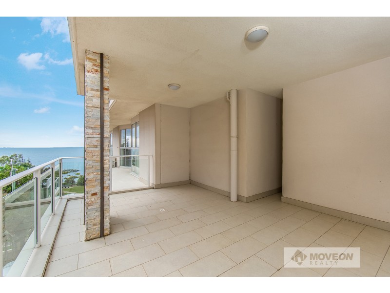 303/87 MARINE PDE, Redcliffe QLD 4020