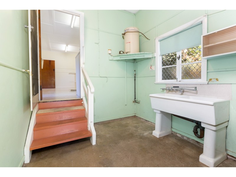 7 BELL STREET, Woody Point QLD 4019