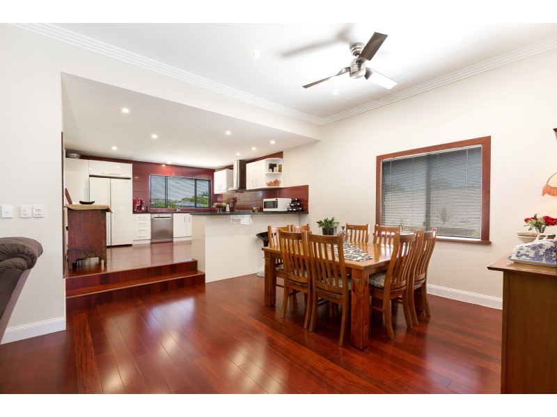 9 WYLLIE ST, Redcliffe QLD 4020