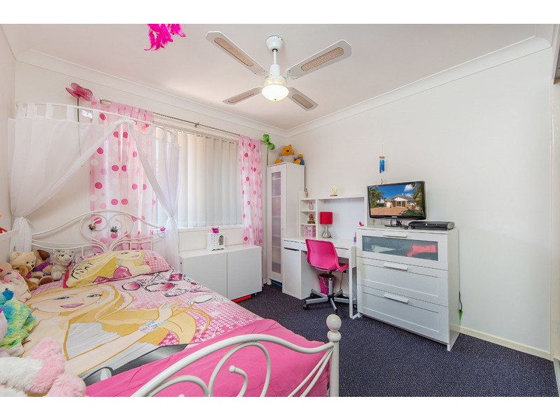 21 MAINE ROAD, Clontarf QLD 4019