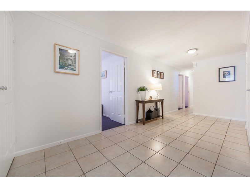 21 MAINE ROAD, Clontarf QLD 4019