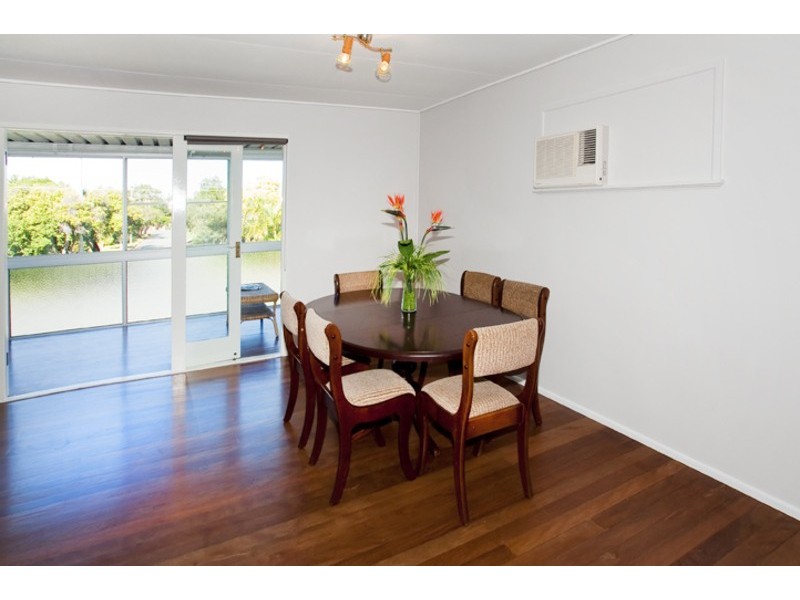 3  EMERALD ST, Clontarf QLD 4019