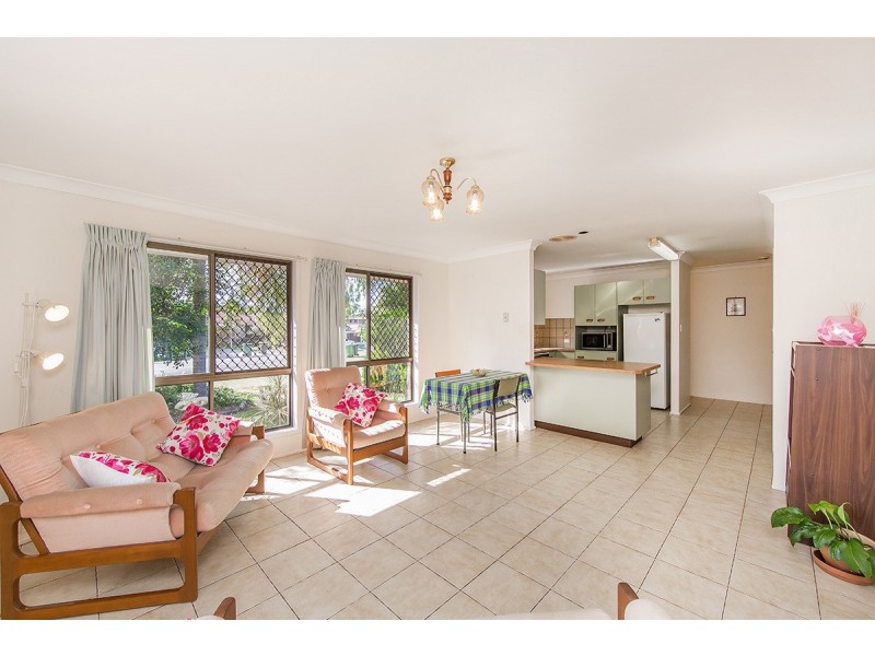 5 BRISTOL COURT, Rothwell QLD 4022