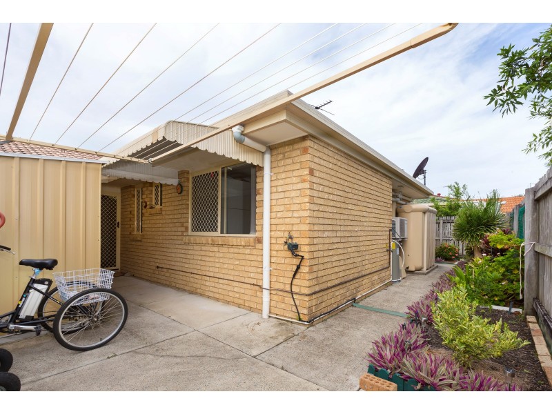 29/2 WATTLE ROAD, Rothwell QLD 4022