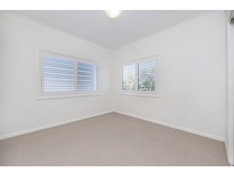 11 GARNET STREET, Scarborough QLD 4020