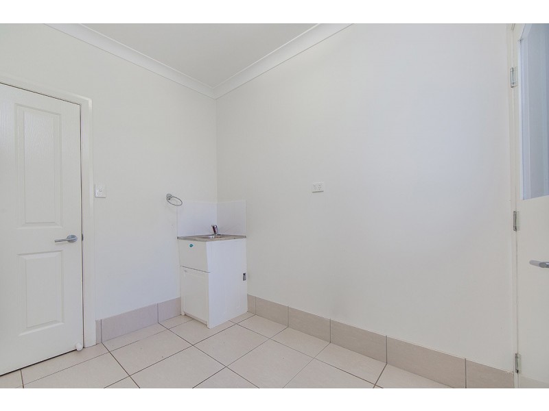 11 GARNET STREET, Scarborough QLD 4020