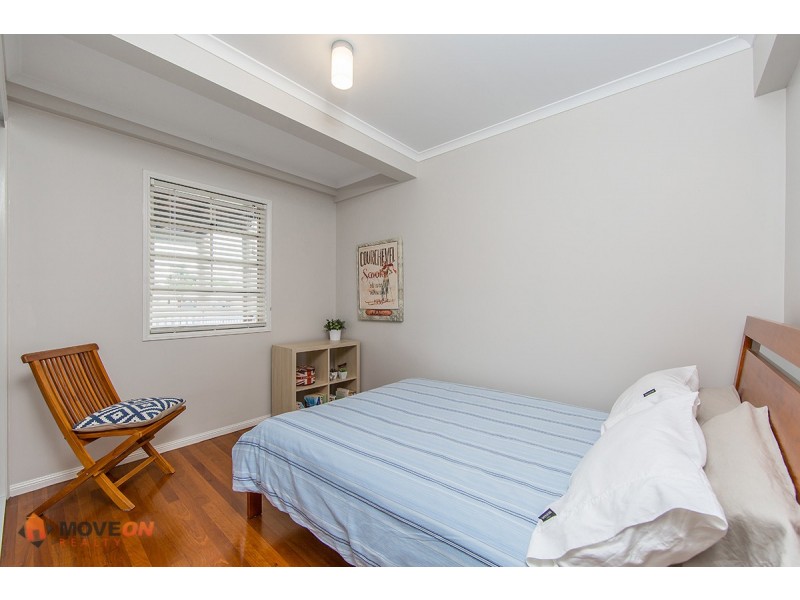 71 MEIN ST, Scarborough QLD 4020