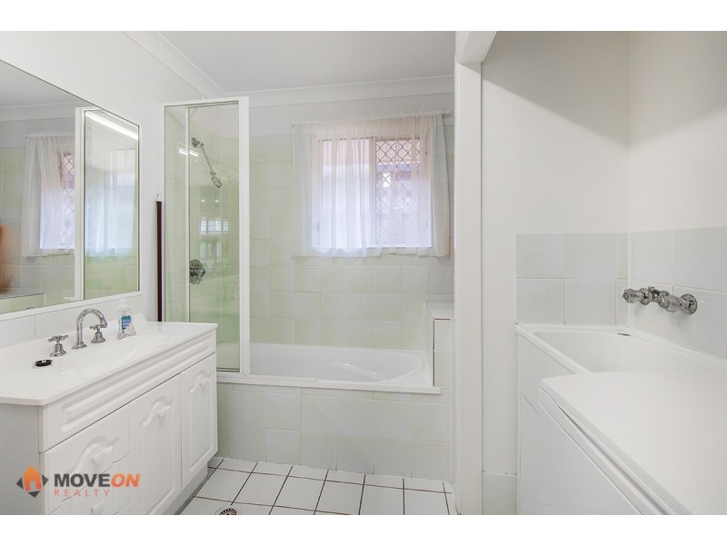 1 MILLENIUM LANE, Scarborough QLD 4020