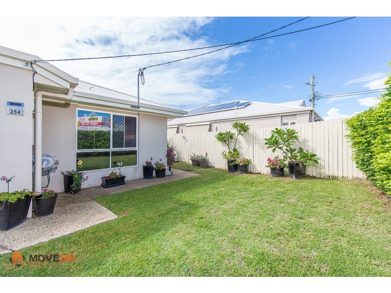 254 VICTORIA AVE, Redcliffe QLD 4020