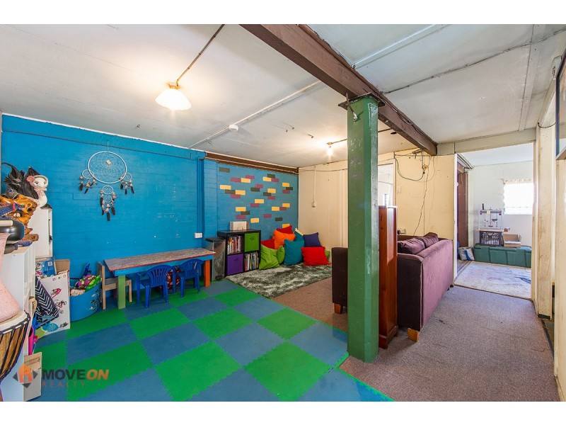 34 ALICE ST, Clontarf QLD 4019