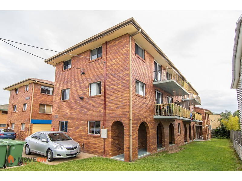 2/41 KATE ST, Woody Point QLD 4019