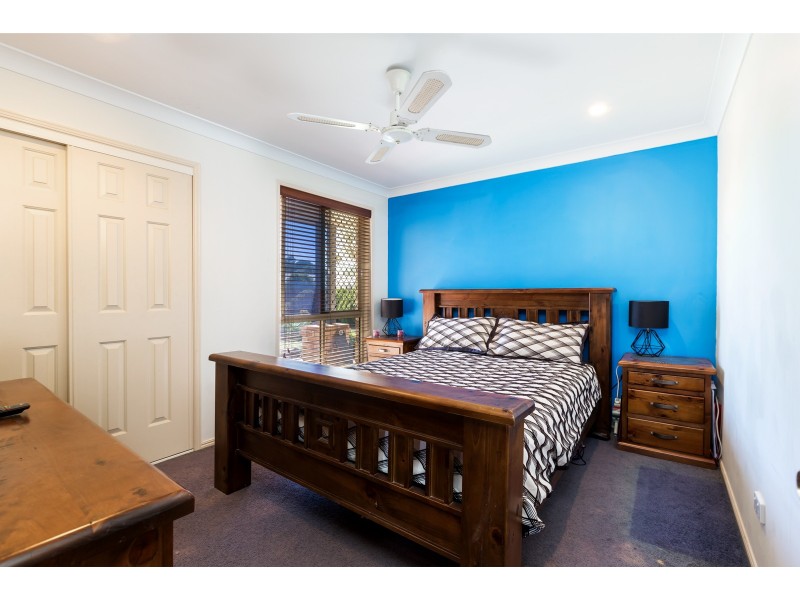 5 BERNAYS COURT, Rothwell QLD 4022