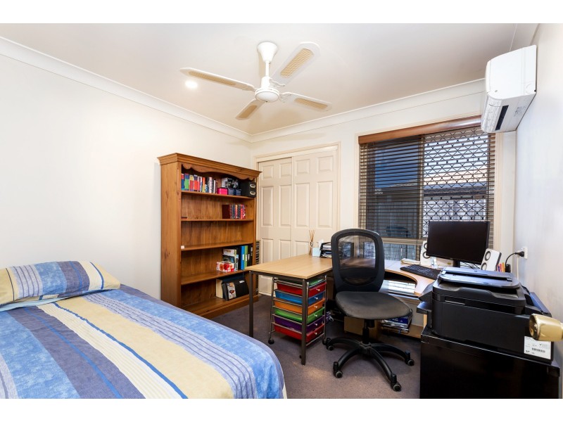 5 BERNAYS COURT, Rothwell QLD 4022