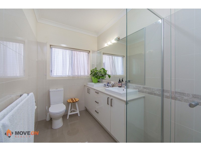 59A SEAVILLE AVE, Scarborough QLD 4020