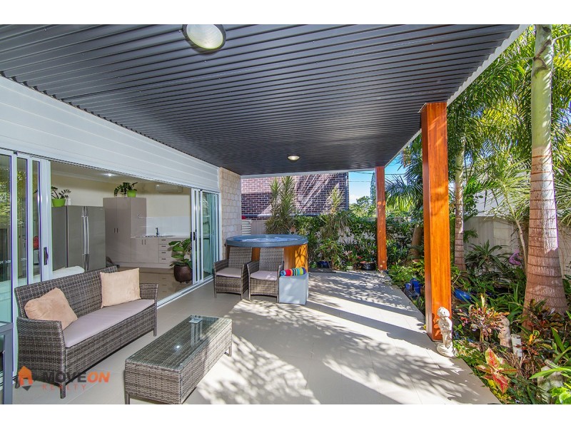 59A SEAVILLE AVE, Scarborough QLD 4020