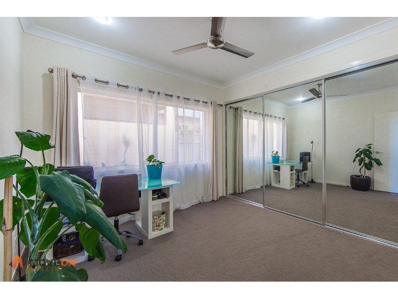 59A SEAVILLE AVE, Scarborough QLD 4020