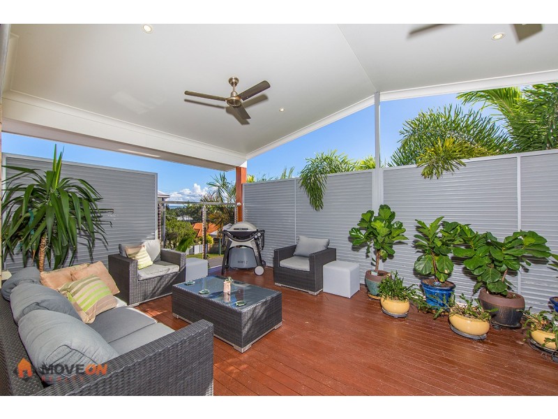 59A SEAVILLE AVE, Scarborough QLD 4020