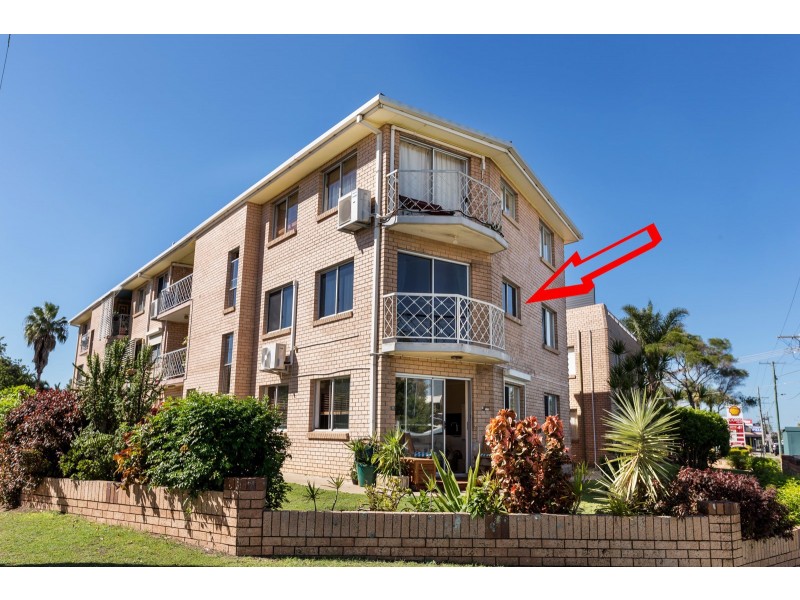 2/102 HORNIBROOK ESPLANADE, Clontarf QLD 4019