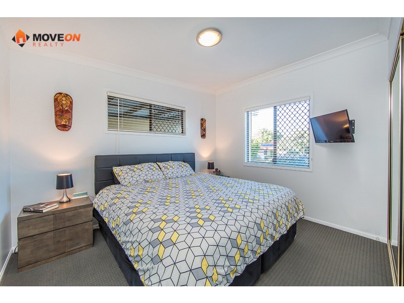 93 THOMAS STREET, Clontarf QLD 4019