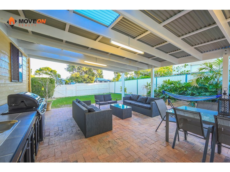 93 THOMAS STREET, Clontarf QLD 4019