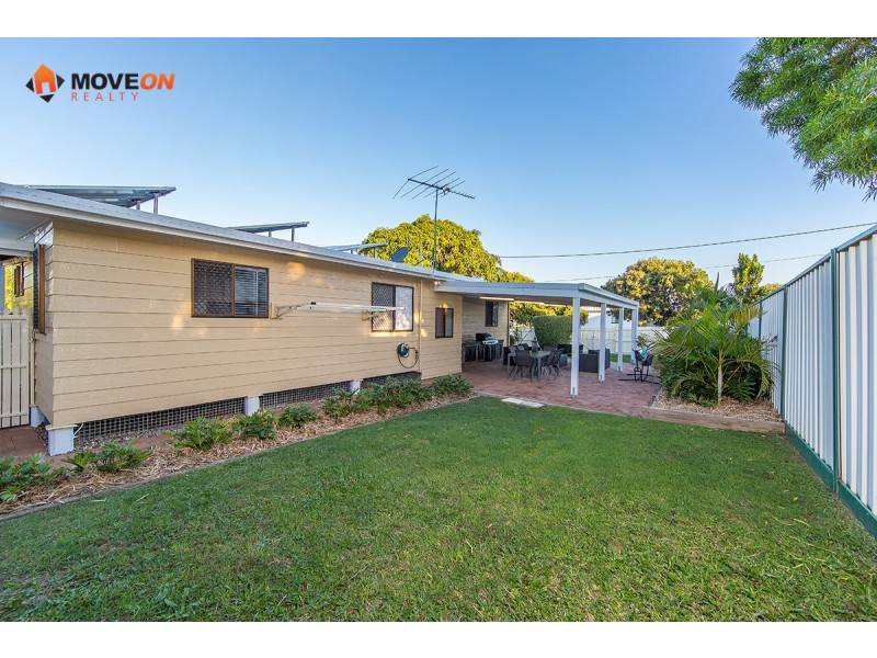 93 THOMAS STREET, Clontarf QLD 4019