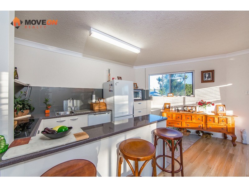 1/102 HORNIBROOK ESP, Clontarf QLD 4019