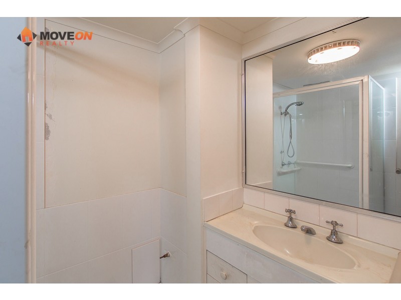 1/102 HORNIBROOK ESP, Clontarf QLD 4019