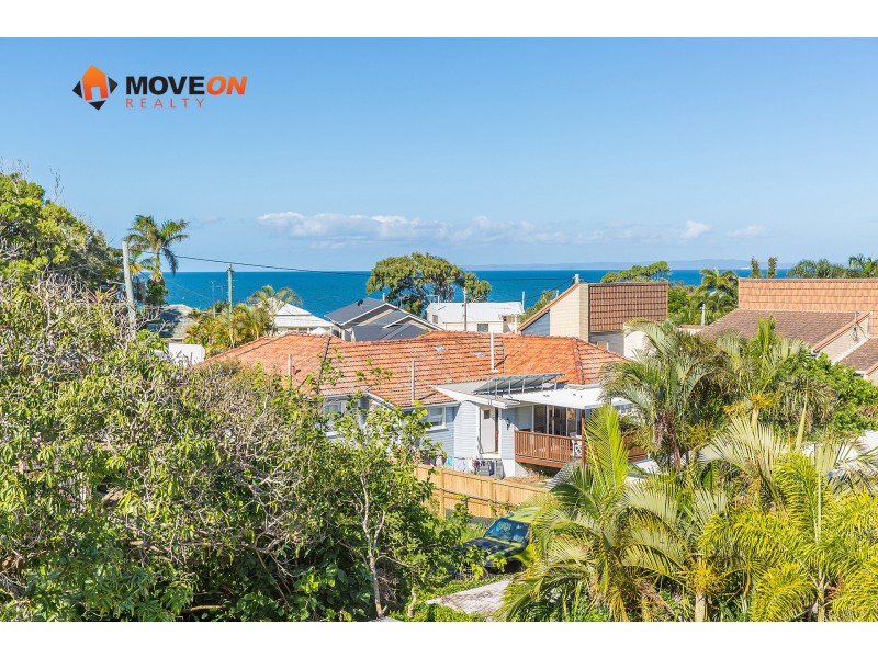 6/8 ELLEN ST, Woody Point QLD 4019