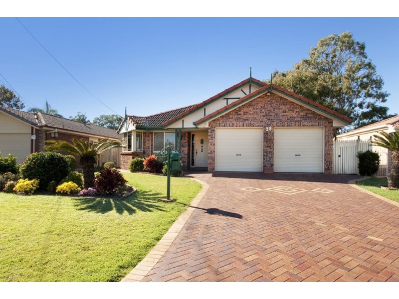 28 BENSON STREET, Scarborough QLD 4020