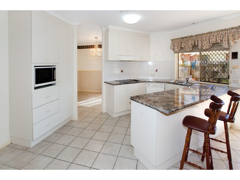 28 BENSON STREET, Scarborough QLD 4020