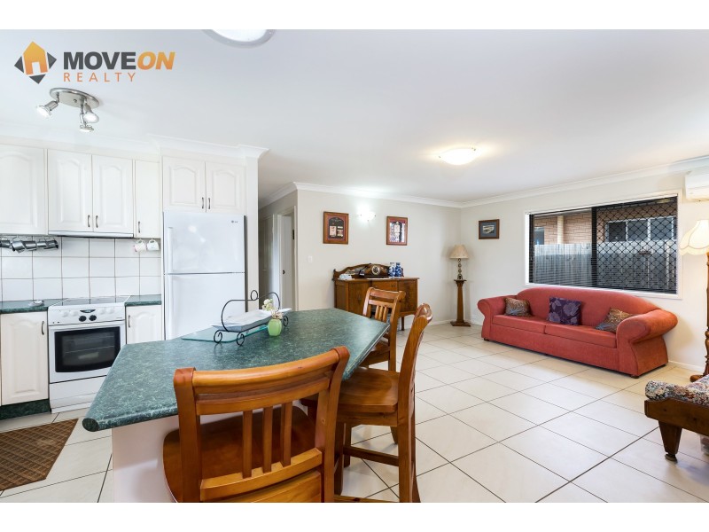 14 FOURTH AVE, Scarborough QLD 4020