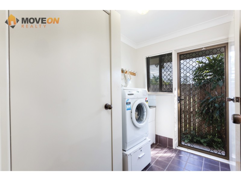 14 FOURTH AVE, Scarborough QLD 4020