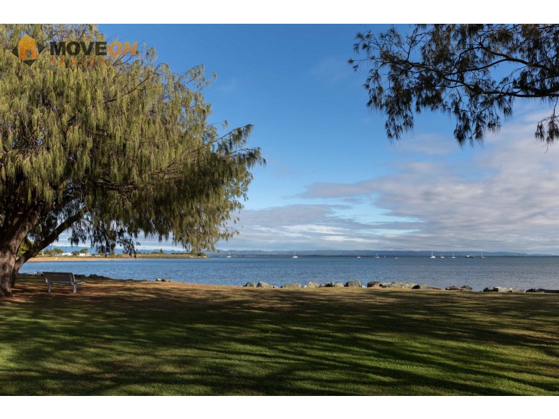 14 FOURTH AVE, Scarborough QLD 4020