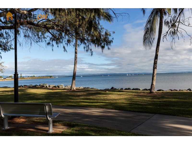 14 FOURTH AVE, Scarborough QLD 4020