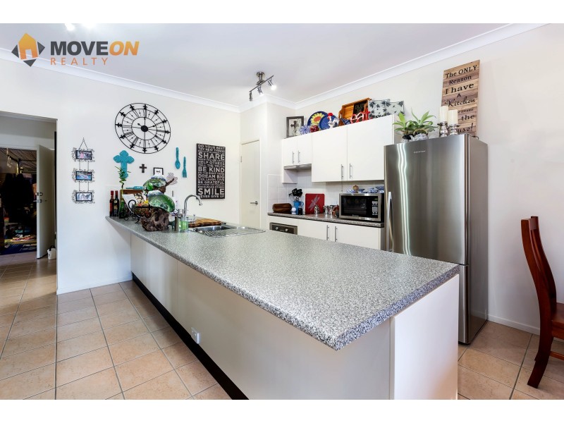 30 GREENE ST, Rothwell QLD 4022