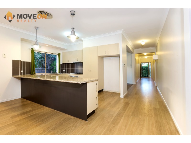 11 GLIDER STREET, North Lakes QLD 4509