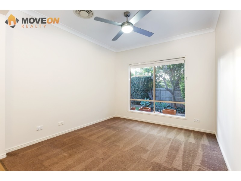 11 GLIDER STREET, North Lakes QLD 4509