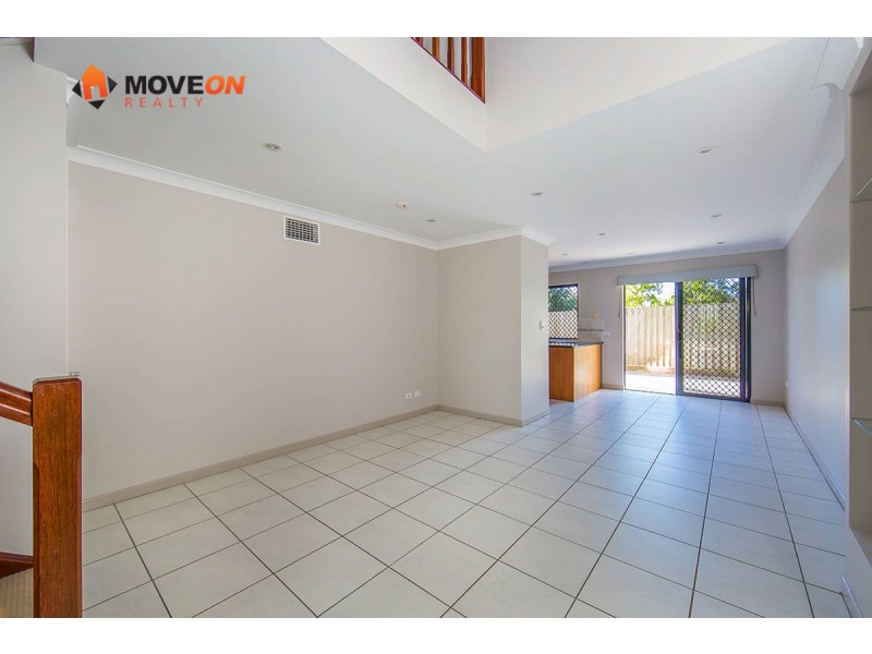 3/11 GEORGINA ST, Woody Point QLD 4019