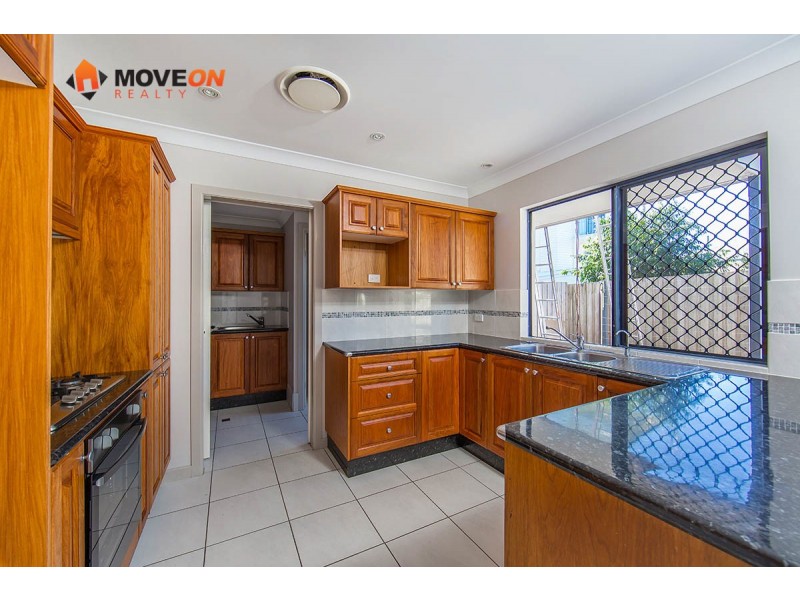 3/11 GEORGINA ST, Woody Point QLD 4019