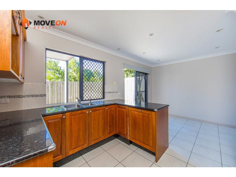 3/11 GEORGINA ST, Woody Point QLD 4019