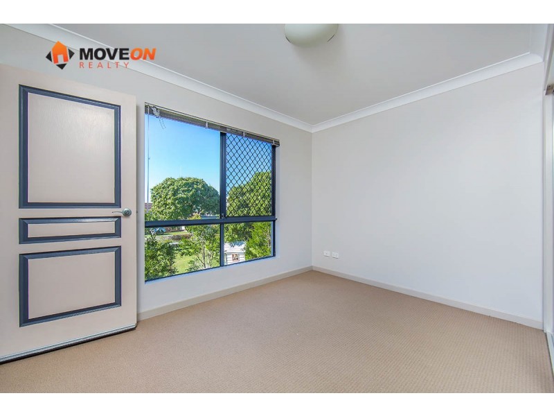3/11 GEORGINA ST, Woody Point QLD 4019