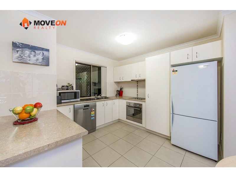 2/1 GERALD AVE, Clontarf QLD 4019